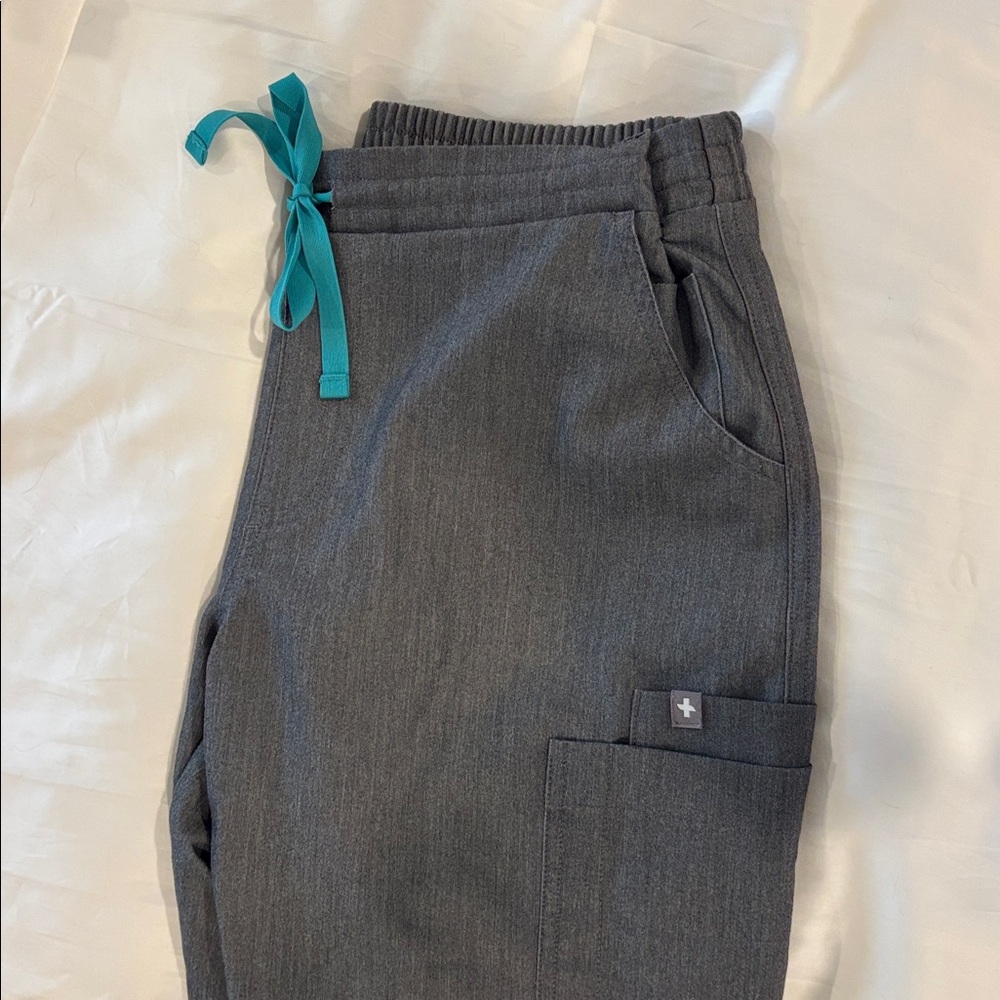 Gray FIGS Pants with Teal Drawstring - Picture 2 of 5